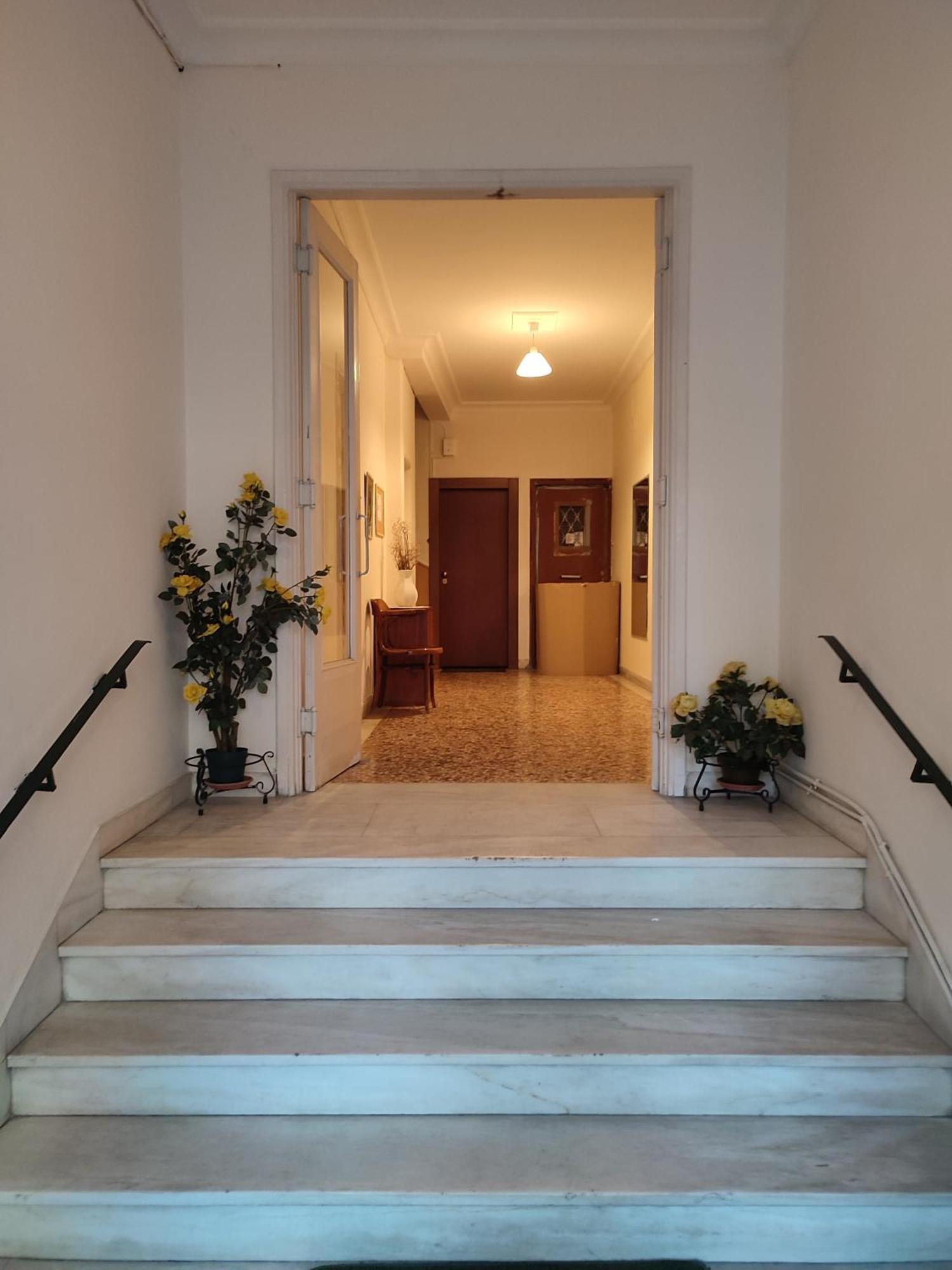 Daire Aesthisis-downtown Two Bedroom Atina